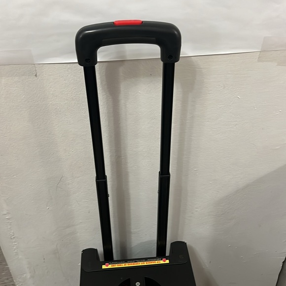 Züca Black Rolling Bag / Seat - Picture 3 of 4